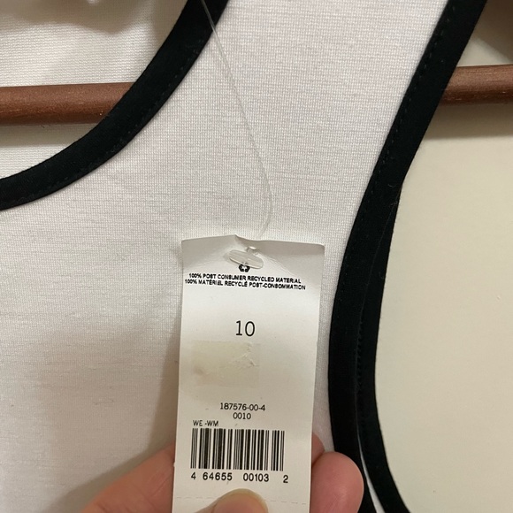 Black and white Banana Republic peplum top - Picture 2 of 4